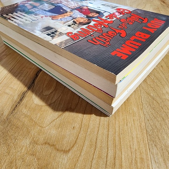 JUDY BLUME CHILDREN BOOK LOT 5 Books Fudge, Shelia, 4th Grade Nothing, Kangaroo - Picture 4 of 4